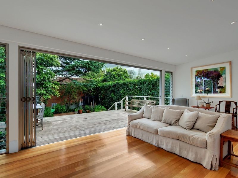 22 Frenchs Road, Willoughby NSW 2068