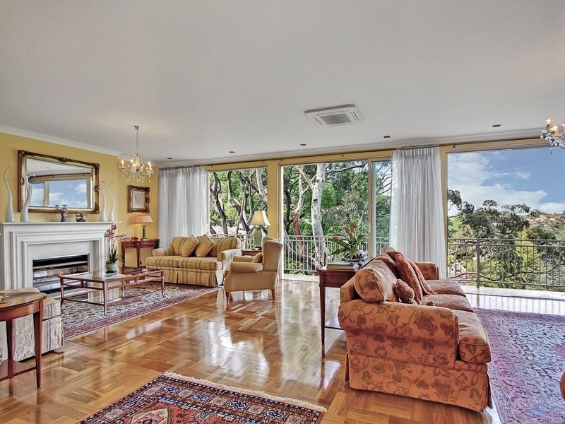 1 The Bulwark, Castlecrag NSW 2068