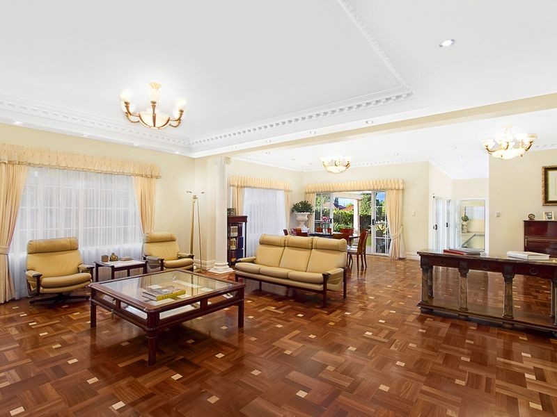 95 Warrane Road, Willoughby NSW 2068