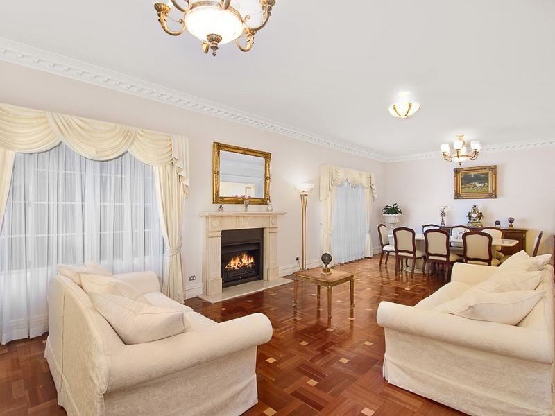 95 Warrane Road, Willoughby NSW 2068