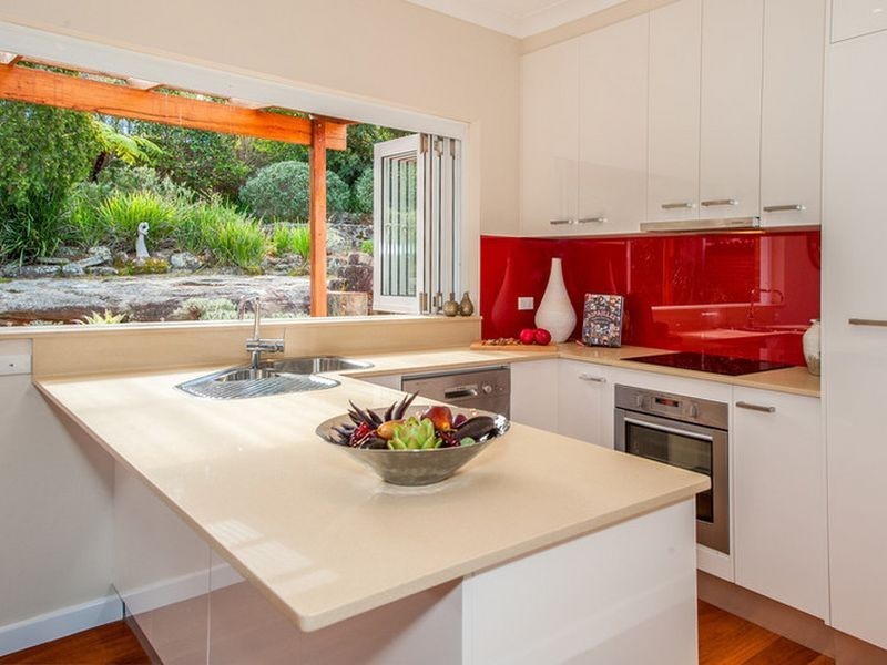 13 Morotai Crescent, Castlecrag NSW 2068