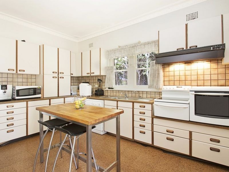 15 The Parapet, Castlecrag NSW 2068