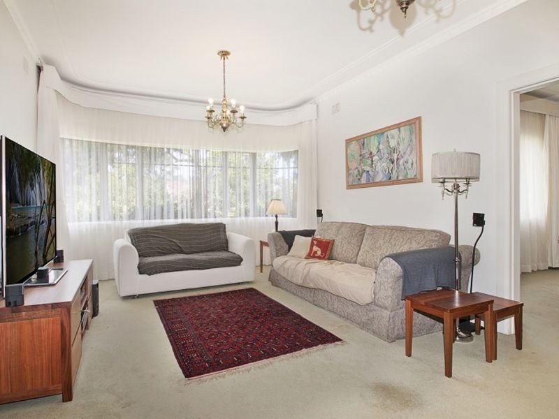 15 The Parapet, Castlecrag NSW 2068