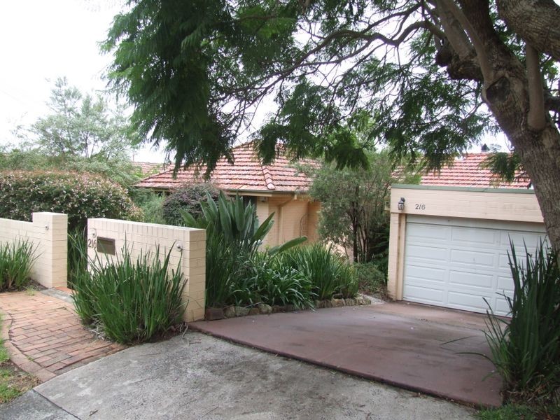 216 Edinburgh Road, Castlecrag NSW 2068