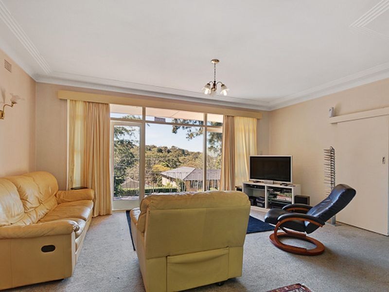 34 Covelee Circuit, Middle Cove NSW 2068