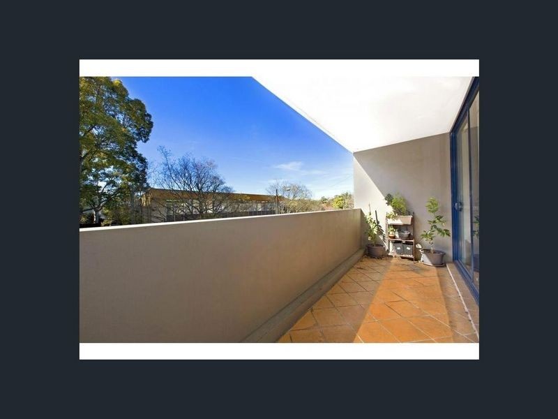 4/210 Willoughby Road, Crows Nest NSW 2065