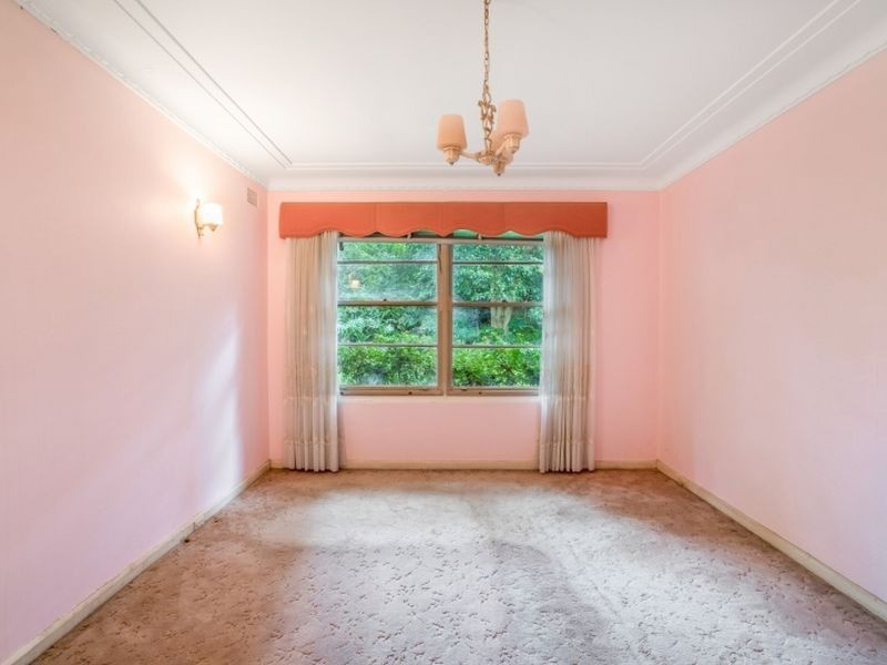 275 Eastern Valley Way, Middle Cove NSW 2068
