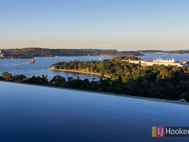 Apartment 1302/185 Macquarie Street, Sydney NSW 2000