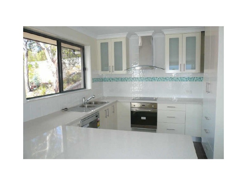 2/644 Oceana Drive, Tranmere TAS 7018