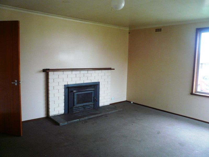 8 Dyer Place, Clarendon Vale TAS 7019