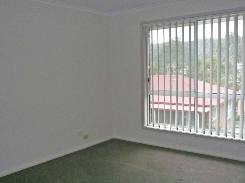 2/2 Wassell Place, Lindisfarne TAS 7015