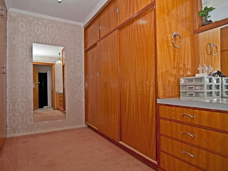 11 Shoreline Drive, Howrah TAS 7018