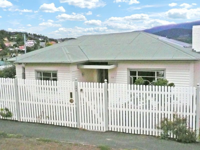 154 Gordons Hill Road, Lindisfarne TAS 7015