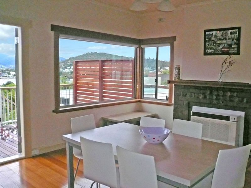 154 Gordons Hill Road, Lindisfarne TAS 7015