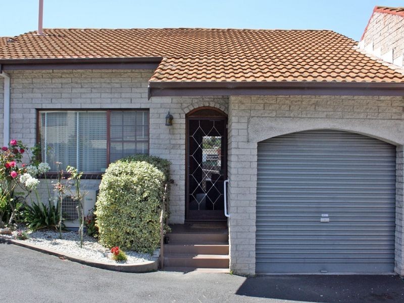 11/148 East Derwent Highway, Lindisfarne TAS 7015