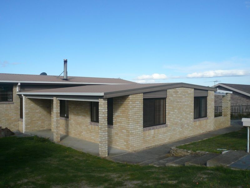 13 Foley Road, Kingston TAS 7050