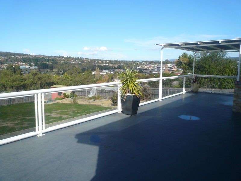 13 Foley Road, Kingston TAS 7050