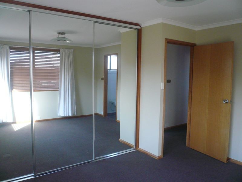 13 Foley Road, Kingston TAS 7050