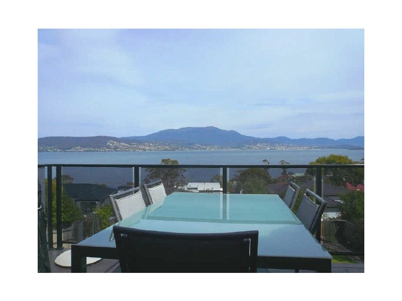 655 Oceana Drive, Tranmere TAS 7018