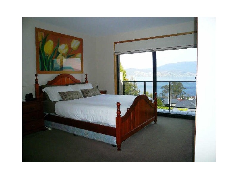 655 Oceana Drive, Tranmere TAS 7018