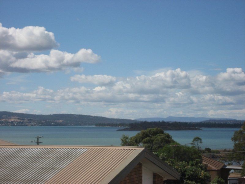4/44 Lake Vue Parade, Midway Point TAS 7171