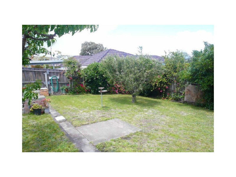 8 Sirius Street, Howrah TAS 7018