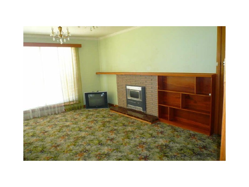 8 Sirius Street, Howrah TAS 7018