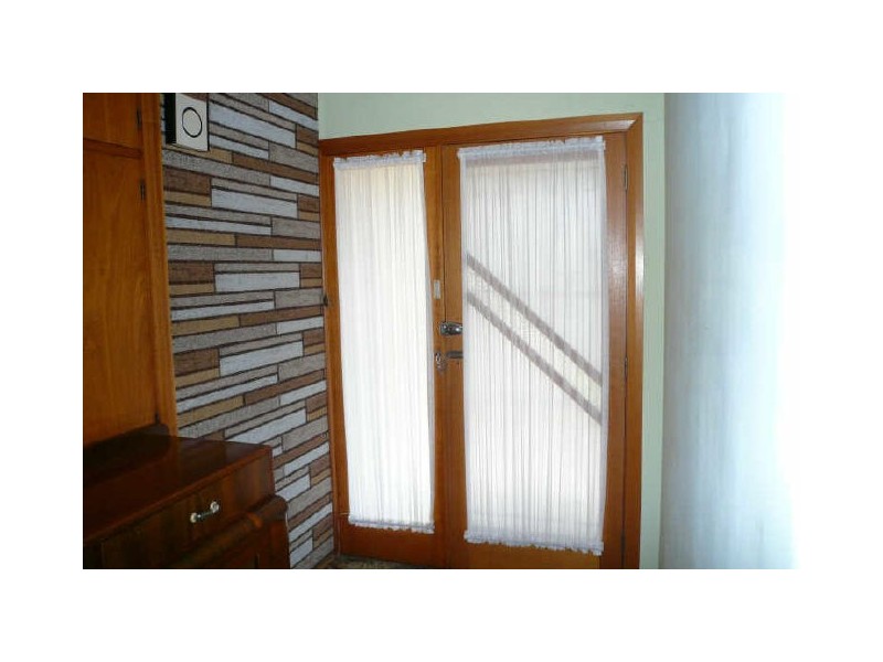 8 Sirius Street, Howrah TAS 7018