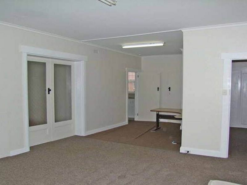 517 Main Road, Montrose TAS 7010