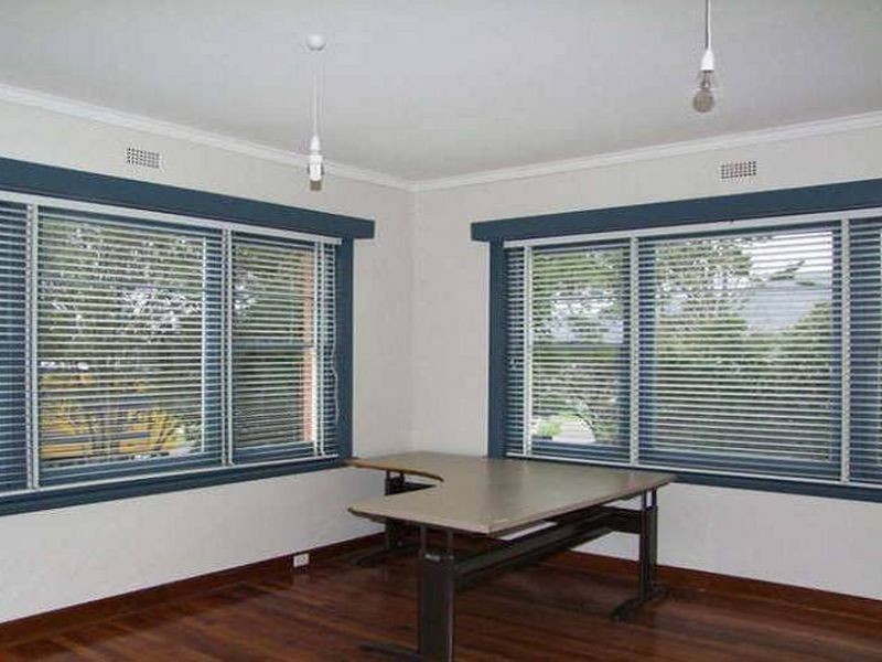 517 Main Road, Montrose TAS 7010