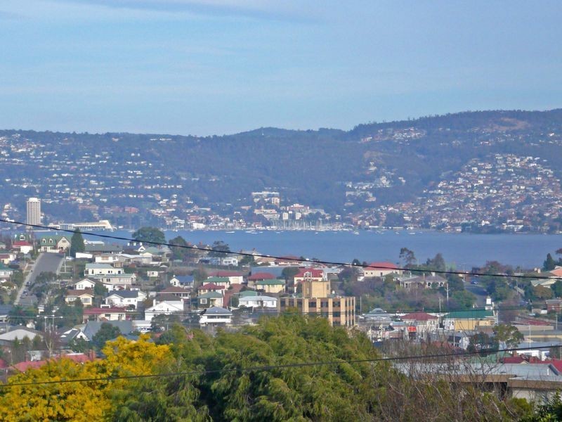1/12 View Street, Bellerive TAS 7018
