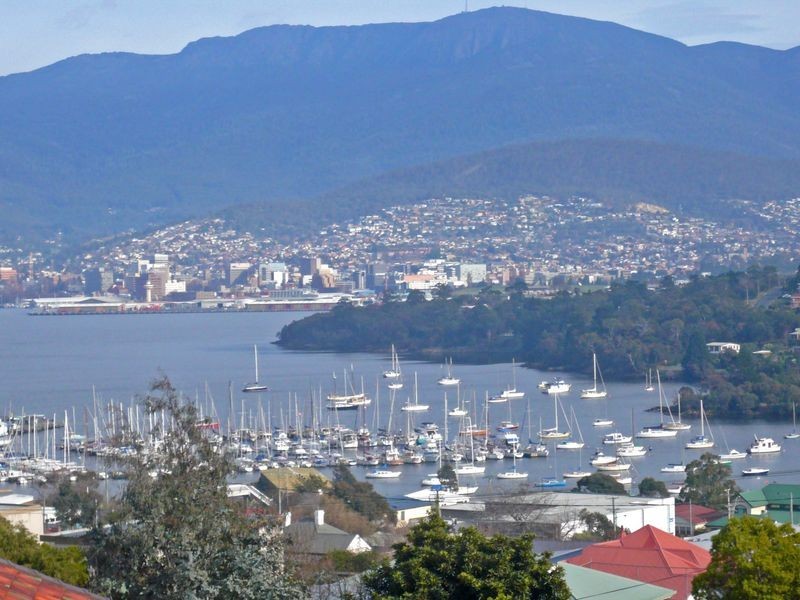 2/12 View Street, Bellerive TAS 7018