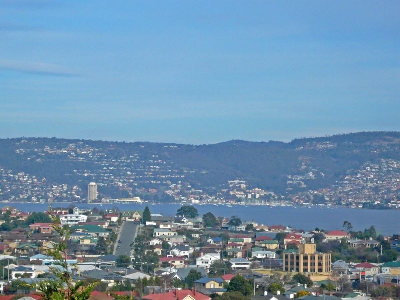 2/12 View Street, Bellerive TAS 7018