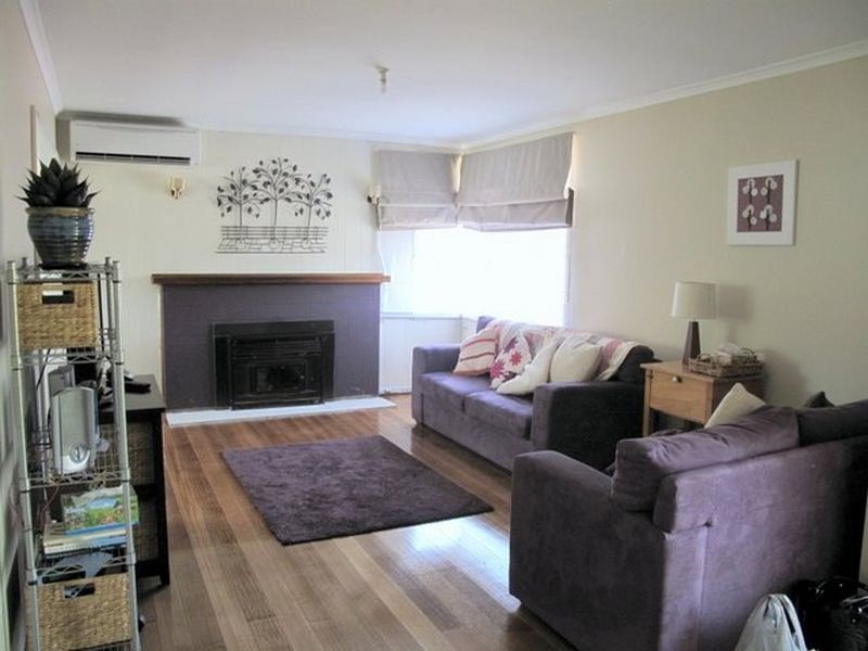 16 Flinders Street, Warrane TAS 7018