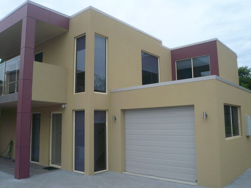 2/1 Beach Road, Lindisfarne TAS 7015