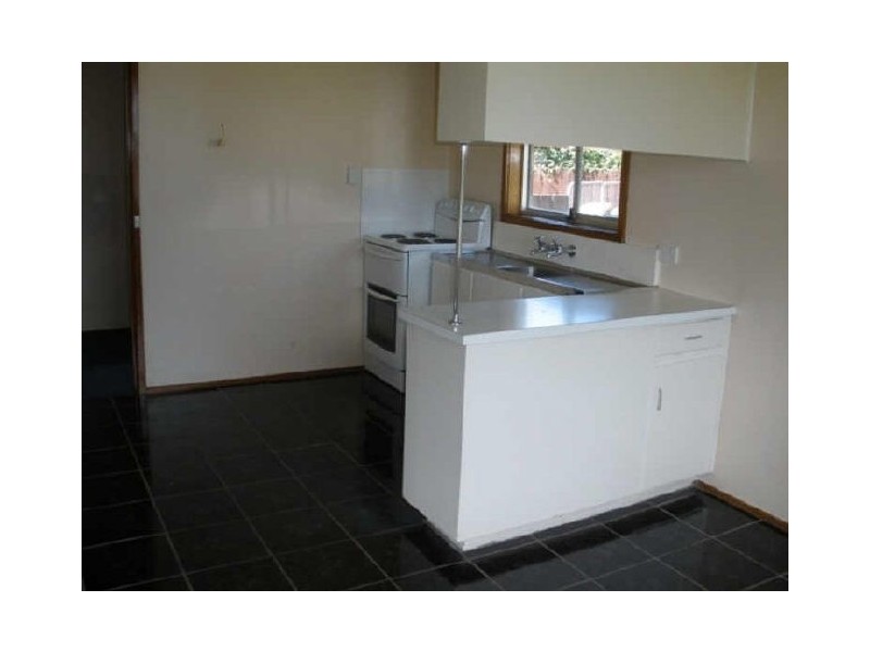 2 Bradman Street, Clarendon Vale TAS 7019