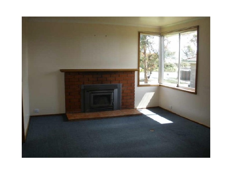 2 Bradman Street, Clarendon Vale TAS 7019