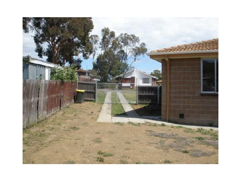 2 Bradman Street, Clarendon Vale TAS 7019