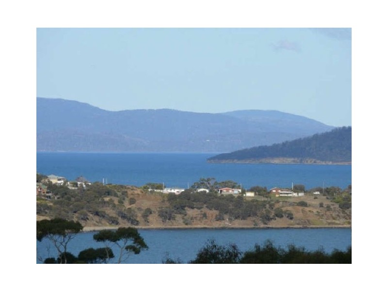 13 Wedgetail Street, Primrose Sands TAS 7173