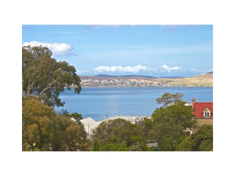 Bluff Lodge/40 King Street, Bellerive TAS 7018