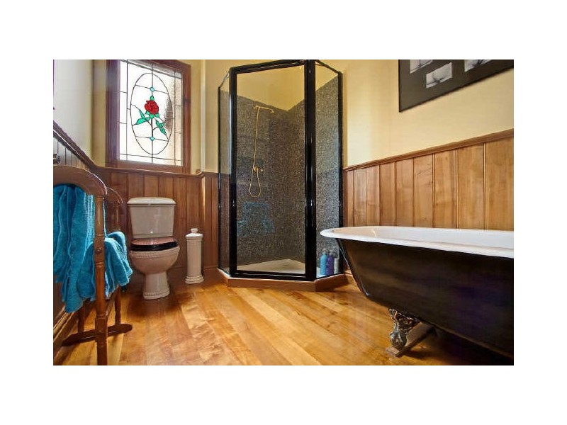 Bluff Lodge/40 King Street, Bellerive TAS 7018