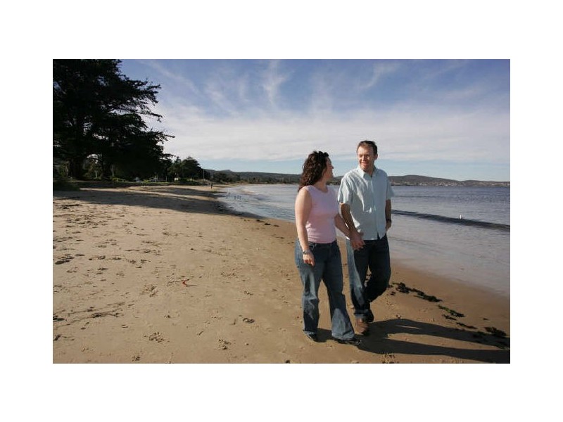 Bluff Lodge/40 King Street, Bellerive TAS 7018