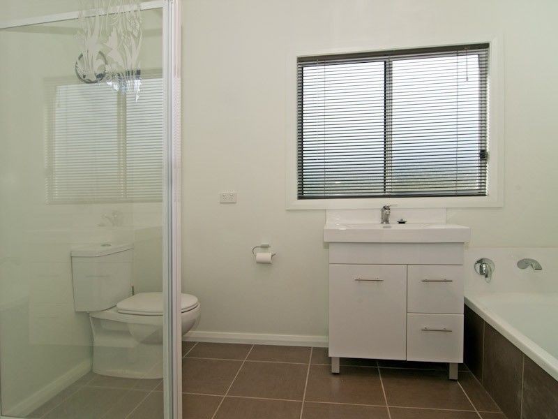 22 Colleen Street, Primrose Sands TAS 7173