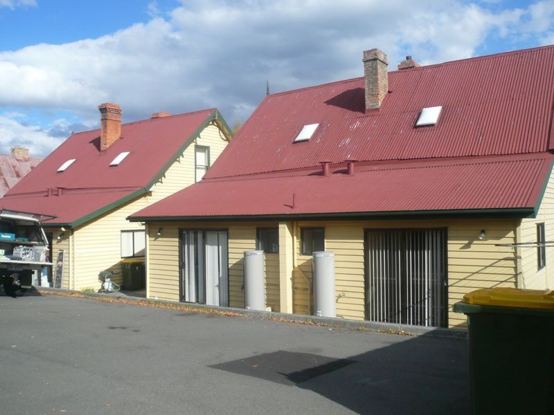 143 Brooker Avenue, Glebe TAS 7000