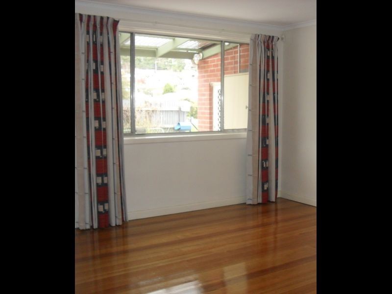 1/16 Ninabah Street, Howrah TAS 7018