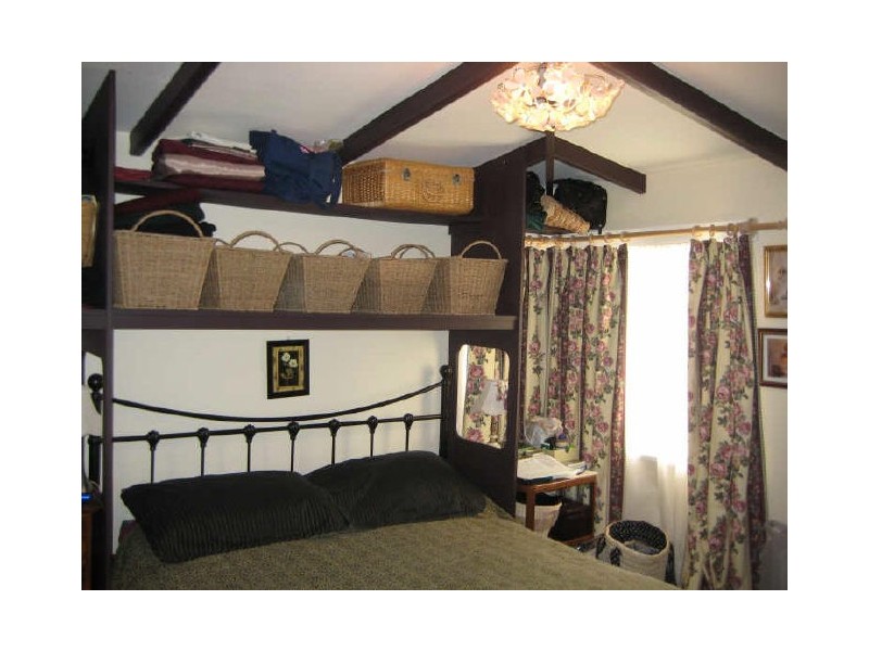 1 Ralph Terrace, Rokeby TAS 7019