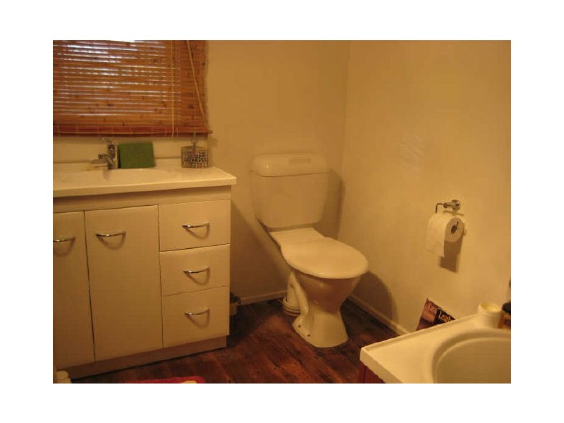 1 Ralph Terrace, Rokeby TAS 7019