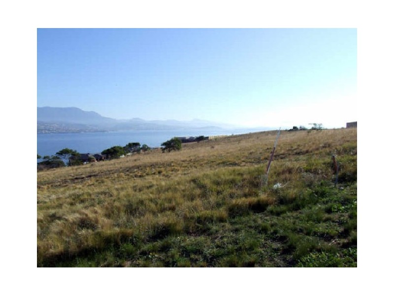 36 Spinnaker Crescent, Tranmere TAS 7018