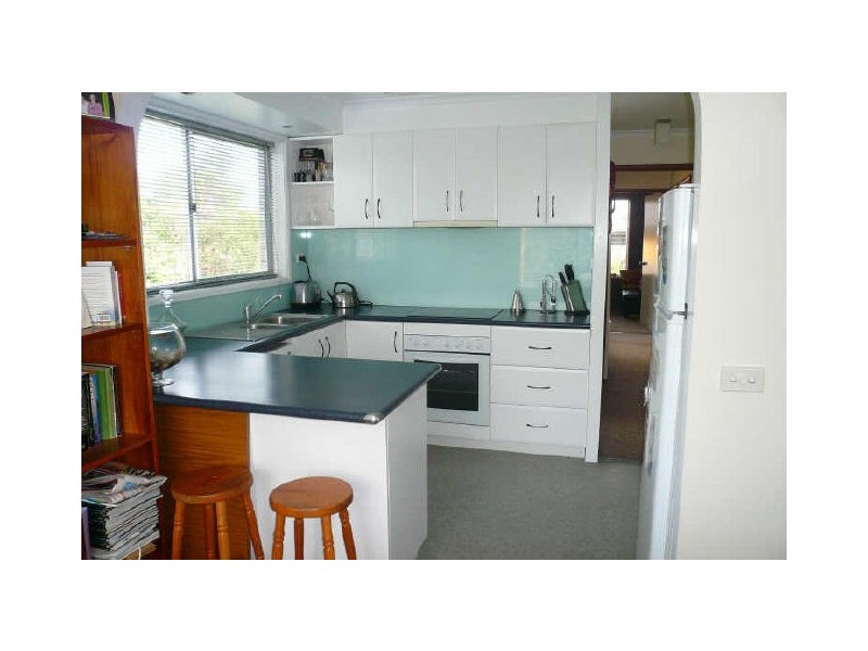 11 East Crescent, Midway Point TAS 7171