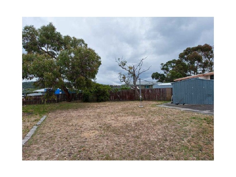 8 Carslake Street, Clarendon Vale TAS 7019